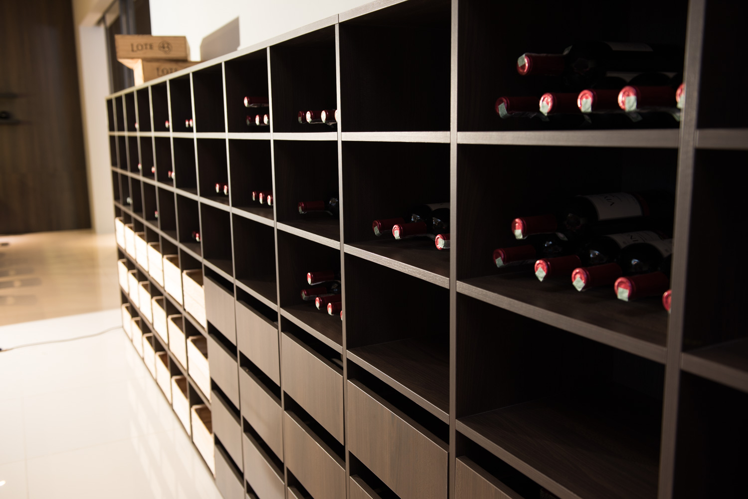 Um ambiente especial para sua adega, vinhoteca ou bar